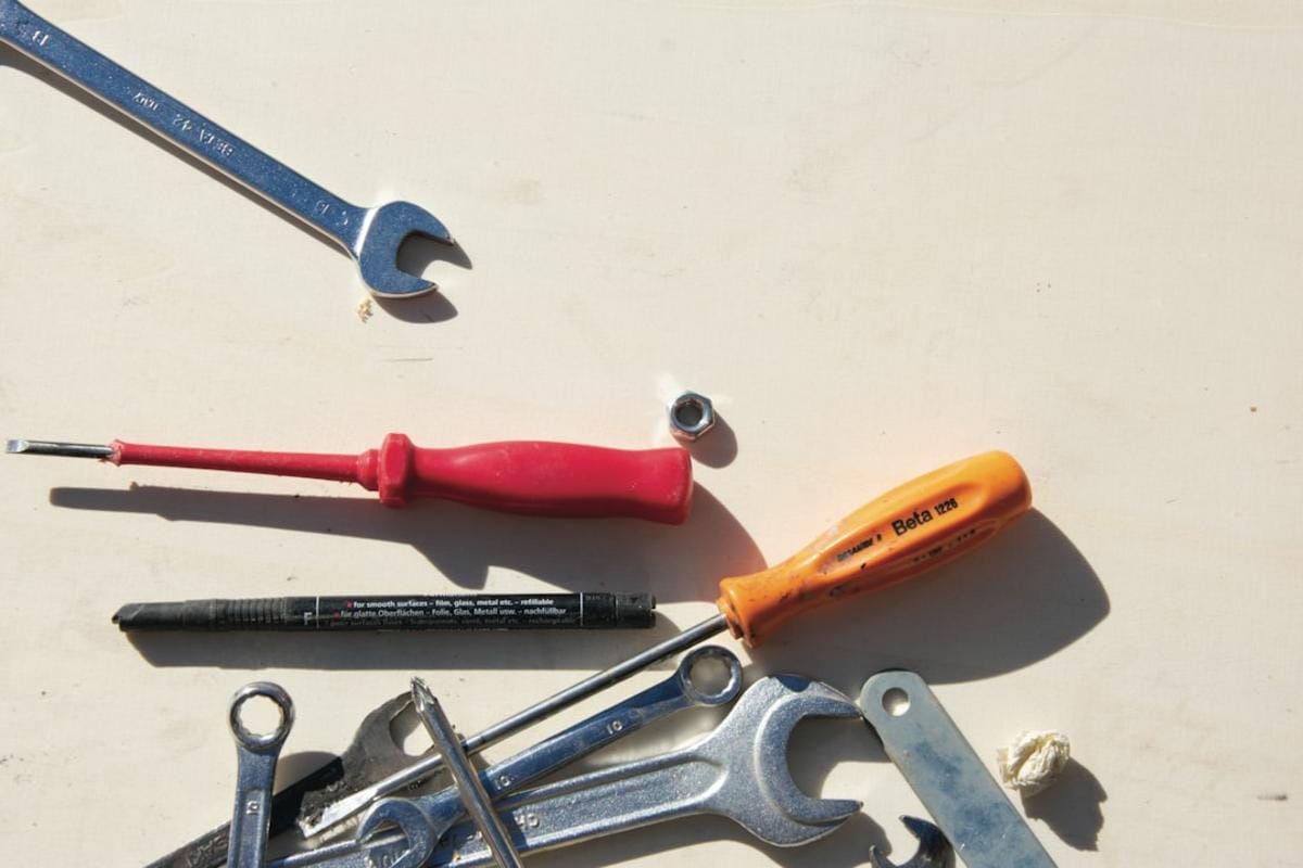 Innovación y prácticas esenciales en herramientas y equipos para la reparación del hogar en España